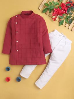 Jeetethnics - Red Solid Regular Kurta with Pyjama