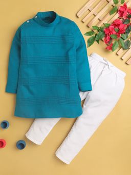 Jeetethnics - Blue Stripes Regular Kurta with Pyjama