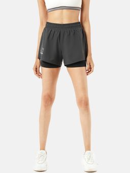 CULT - Workout Shorts with Inner Tights