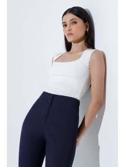 COLOR CAPITAL - White Square Neck Top