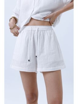 COLOR CAPITAL - White Relaxed Textured Shorts