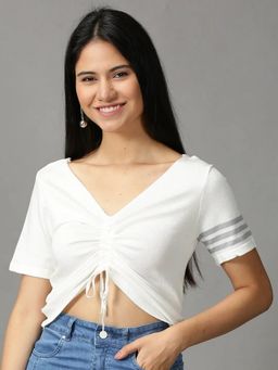SHOWOFFFF - White V-Neck Fitted Solid White Crop Top