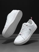 Off White color option, Currently selected