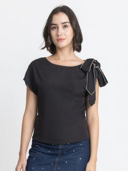 SHAYE - Boat Neck Solid Short Sleeves Casual Black Top