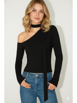 AAREIN - Off-Shoulder Black Top