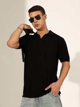 SHOWOFFFF - Men Textured Black Knit Polo T-Shirt