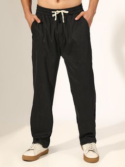 SHOWOFFFF - Men Black Relaxed Fit Casual Pant