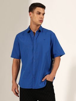 SHOWOFF - Men Blue Half Sleeve Regular Fit Casual Shirt
