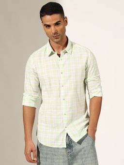SHOWOFF - Men Checked Green Regular Fit Casual Shirt