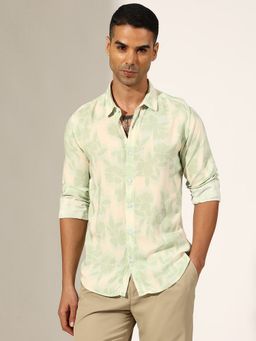 SHOWOFF - Men Floral Green Regular Fit Casual Shirt