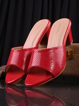CLOG LONDON - Red Comfortable Heel Sandals