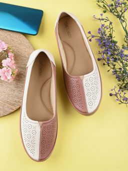 CLOG LONDON - Peach Comfortable Loafers