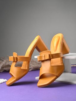 CLOG LONDON - Yellow Comfortable Heel Sandals