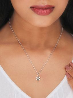 GIVA - 925 White Flowery Snowflake Pendant With Link Chain