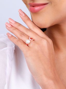 GIVA - 925 White Mesmerising Pearl Ring