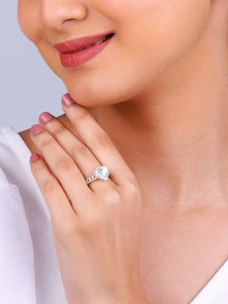 GIVA - 925 White Fall In Love Ring