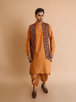 KISAH - Men Multi Kurta Jacket (set Of 3)