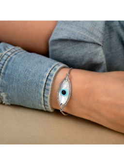 Kaj Fine Jewellery - Large Marquise Evil Eye Diamond Chain Bracelet in 14KT White Gold