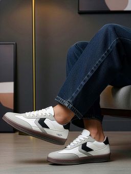 Carlton London - Men Black Monochromatic Sneakers