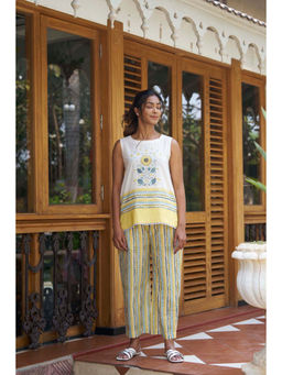 Sukruti Design - Vanilla Yellow Floral Co-Ord (Set of 2)