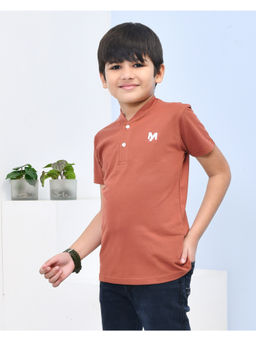 YOUMAA - Boys Cotton Solid High Neck Brown T-Shirt