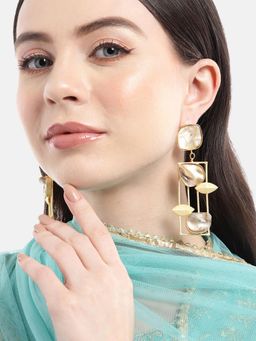 Gahan - Golden Motherpearl Square Dangle Earring
