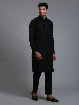 Vastramay - Men Black Cotton Blend Kurta Pyjama (Set of 2)