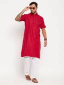 Maroon color option, Currently selected