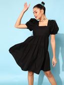 Black color option, Currently selected