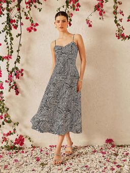 ZUMMER - Black Shoulder Strap Printed Midi Dress