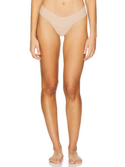 Hanky Panky - Natural Rise Women Seamless Thong Nude