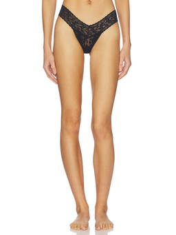Hanky Panky - Signature Lace Women's Low Rise Thong Multi-Color