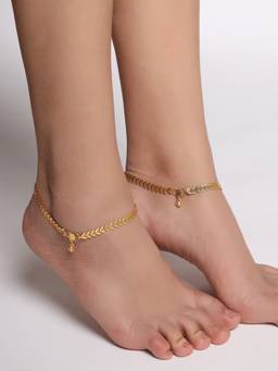 VIRAASI - Gold Plated Leaf Design Anklets Pair