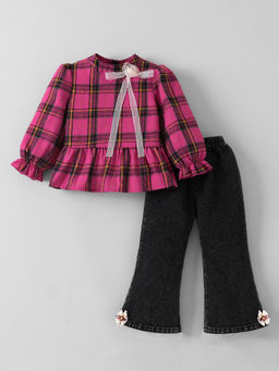 Hopscotch - Bow Applique Denim Wide Leg Jeans With Top