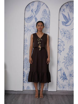 The Quince Life - Women Brown Solid Crop Top with Skirt