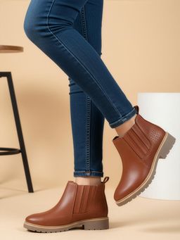 Iconics - Women Dark Brown Chelseas Boots