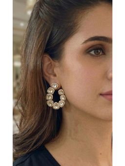 Prestones - Aurelia Polki Halo White Earrings