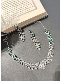 Prestones - Green Teardrop Zircon Necklace with Earrings