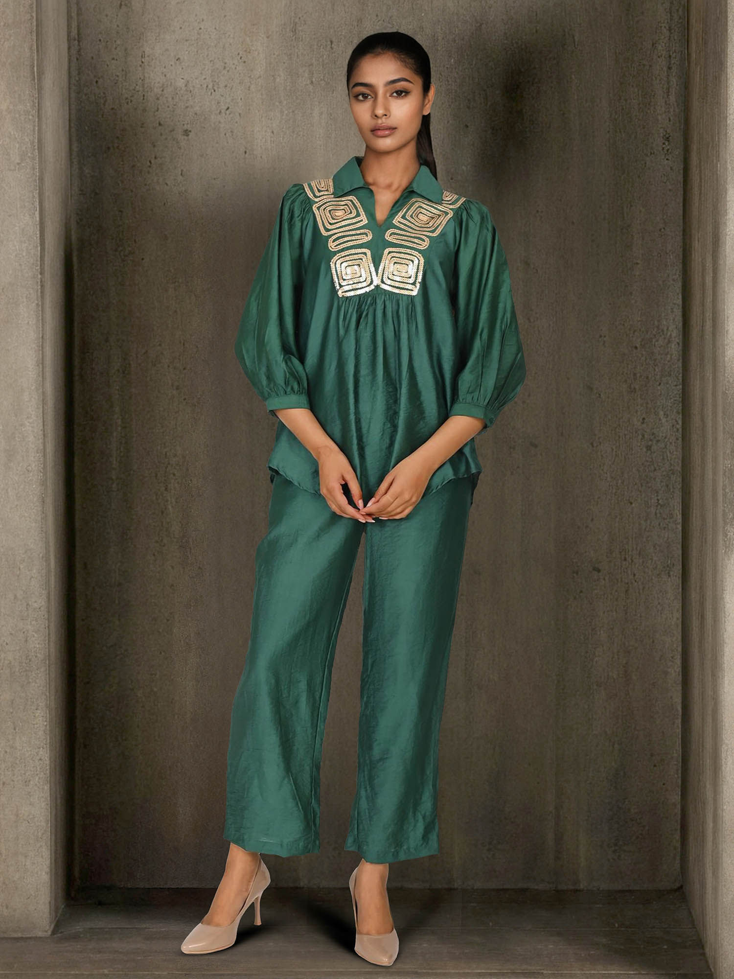 dora dori Women Green Chanderi Collar Neck Tunic with Trouser Co-Ord Set-picture-28