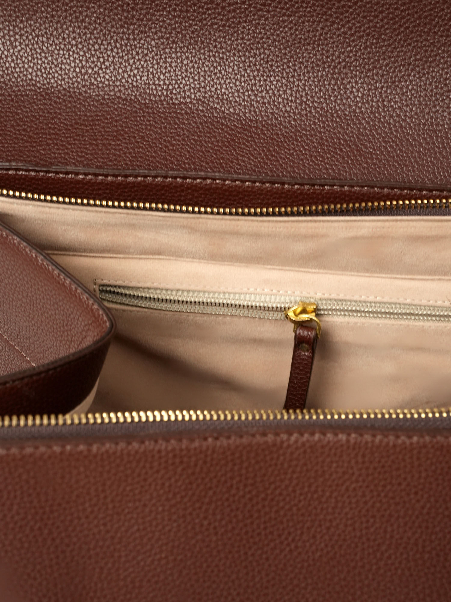 Buy Theater Ladybug Structured Shoulder Bag Online