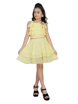 TINY GIRL - Lemon Yellow Sleeveless Dots Self Design Ruffled and Layered Dress (Set of 2)