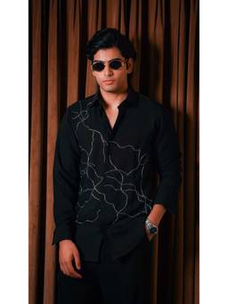 MENOIR - Black The Obscura Shirt