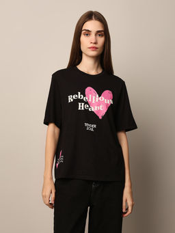 ONLY - Black Graphic Print T-Shirt