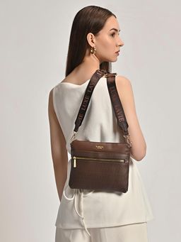 Lavie Luxe - Womens Mono Quick25 Top Zip Sling Bag Choco (S)