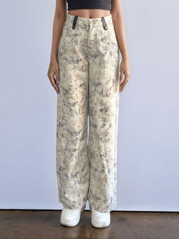 Outzidr - Women Off White Printed Casual Trouser