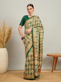 Akhilam - Women Silk Blend Green Cream Digital Printed Saree with Unstitched Blouse
