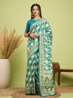 Akhilam - Women Silk Blend Blue Digital Printed Saree with Unstitched Blouse