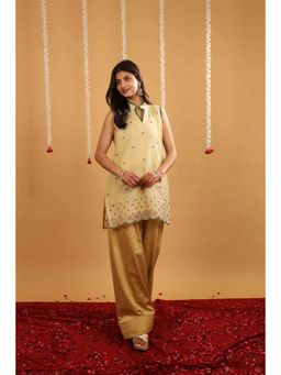 Rivaz Threads and Co - Fiza Kota Doria Cream Kurti with Pant