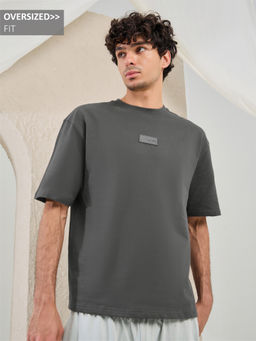 Styli - Men's Oversized Solid Crew Neck Short Sleeve T-Shirt