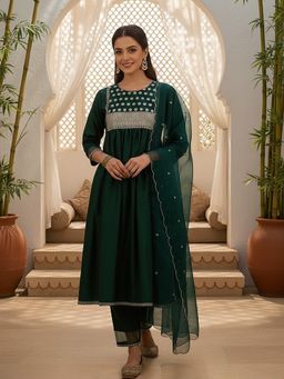 Vaamsi - Women Silk Blend Yoke Design Kurta Trousers with Dupatta (Set of 3)